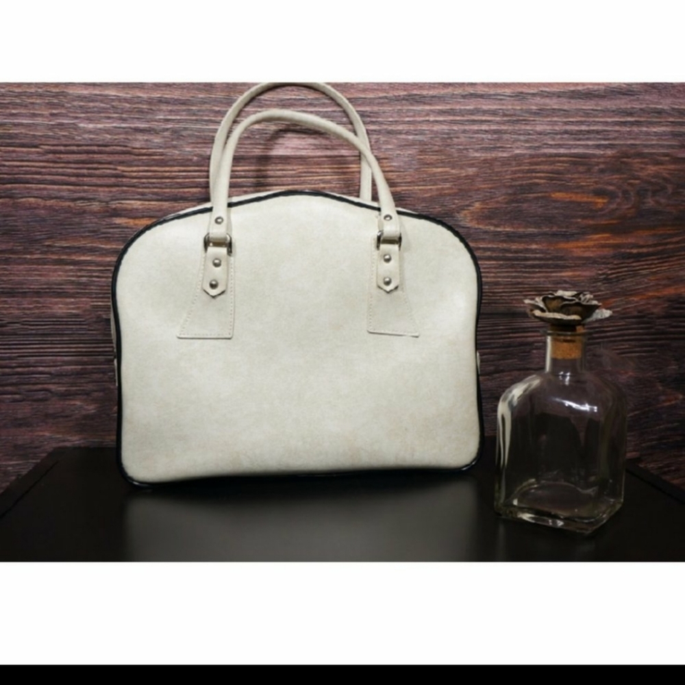 1960's Vintage Bag, Handbag 1960's Bantam Travelware Ivory Faux Leather Carry on